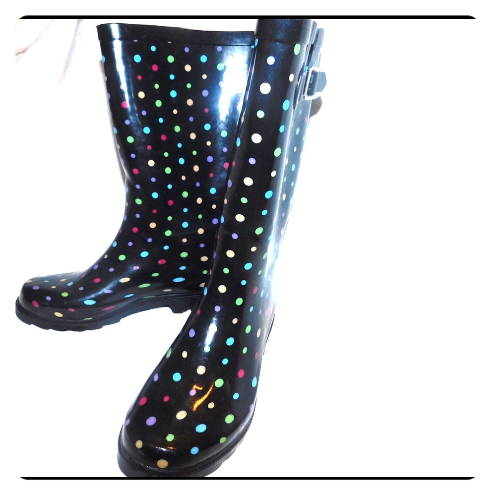Black Polka Dot Rain boots